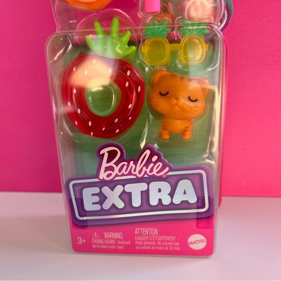 NWT Mattel Barbie Extra fashion + pet (orange cat and cherry robe) - Picture 3 of 3